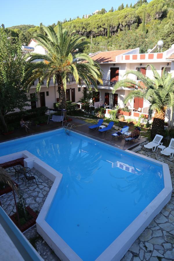 Inn Hotel Lygia  Exterior photo